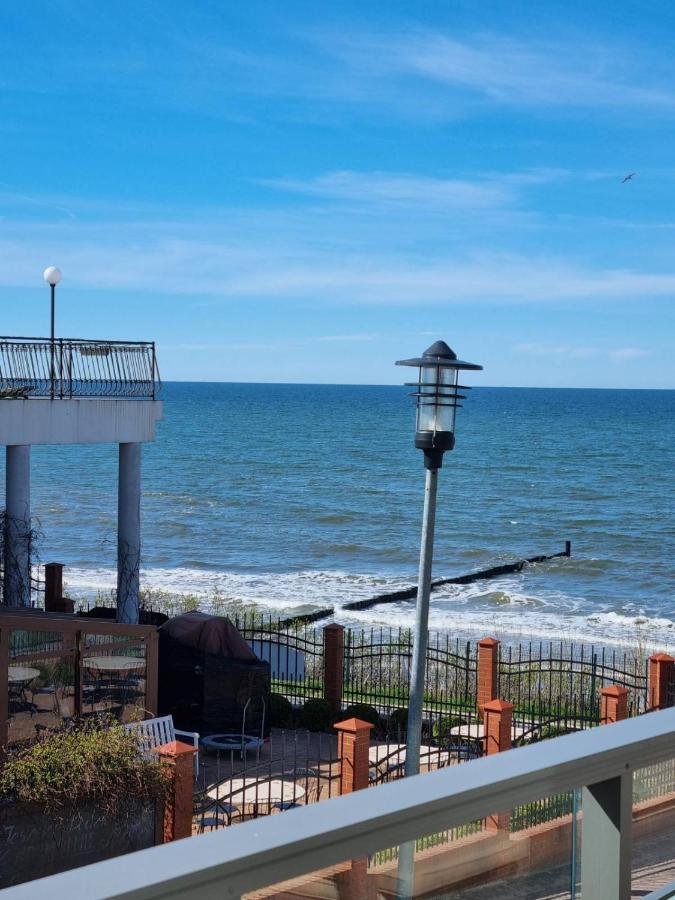 Apartamenty Ustronie Morskie Apartments Dış mekan fotoğraf